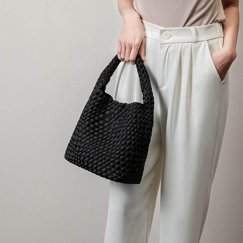 3337 Fashionable Handbag