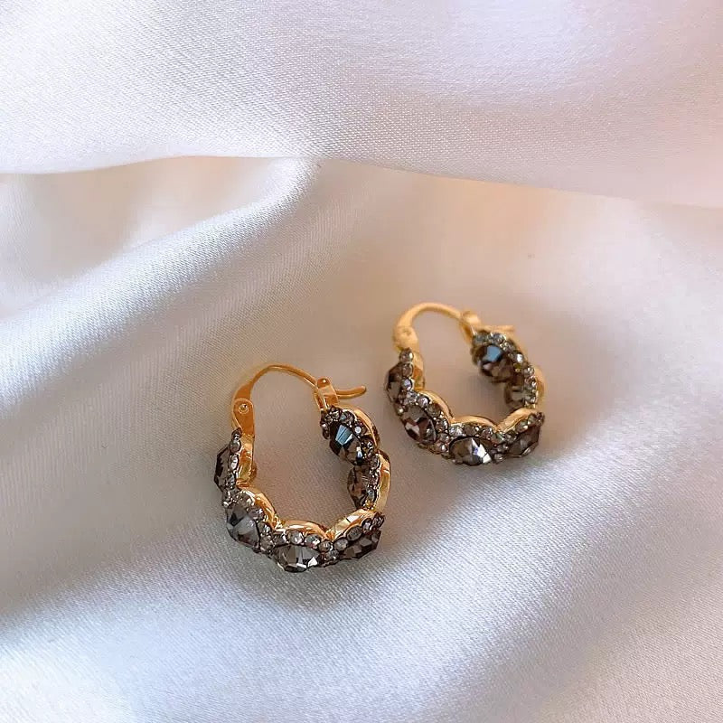 4749New earrings