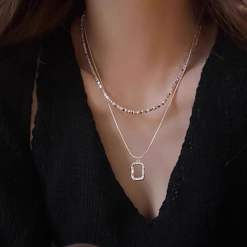3247Women necklace
