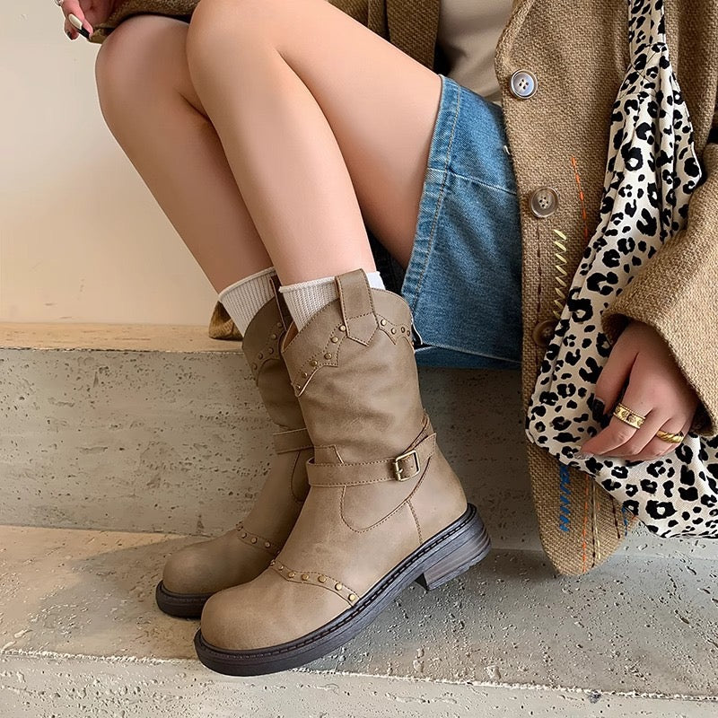3265 Stud Boots