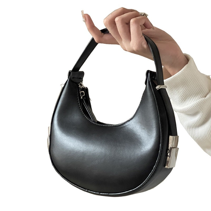 3958 Lunar-shaped Underarm Bag