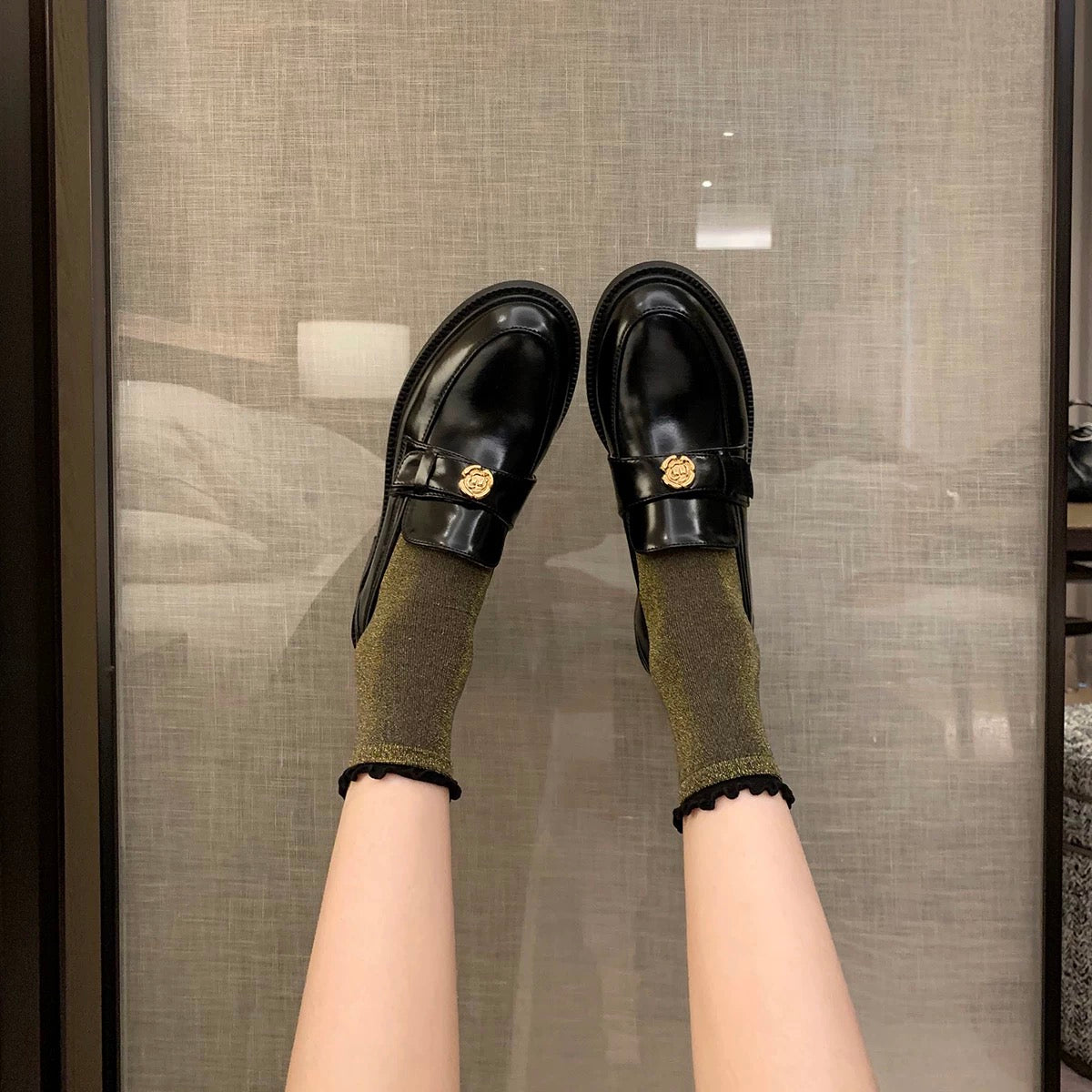 4380 patent leather loafer