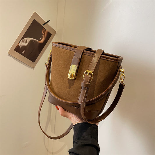 3384New crossbody bag