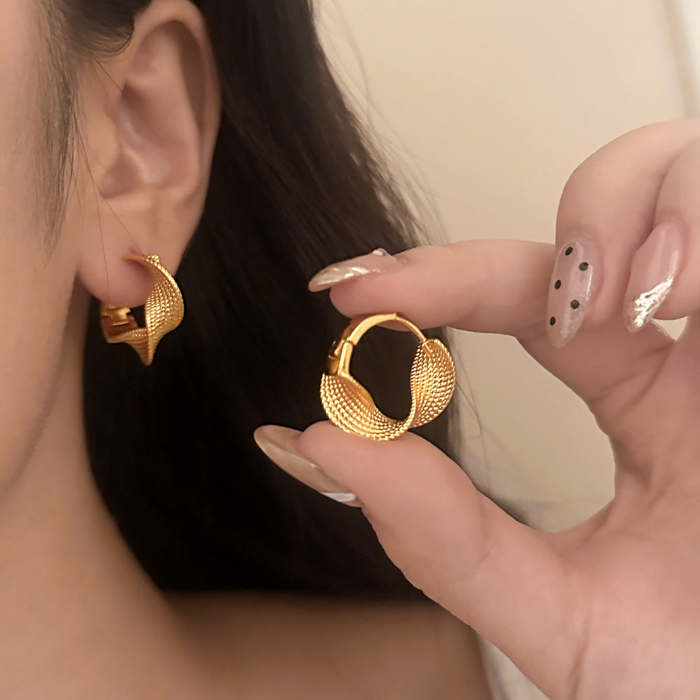 3440New earrings