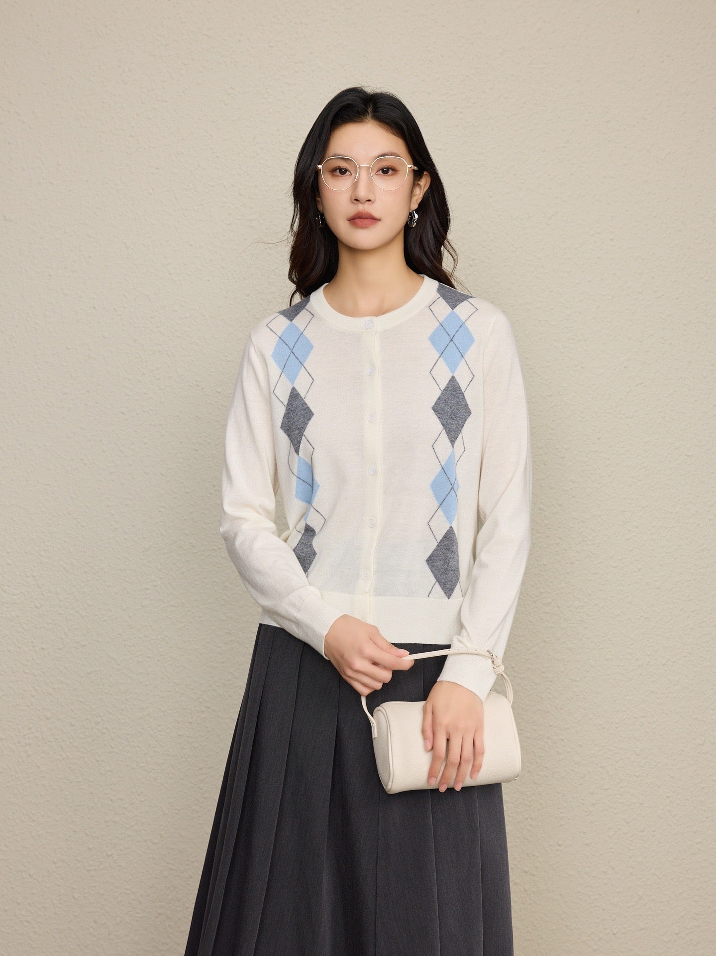 3636 Fashionable Knit Cardigan