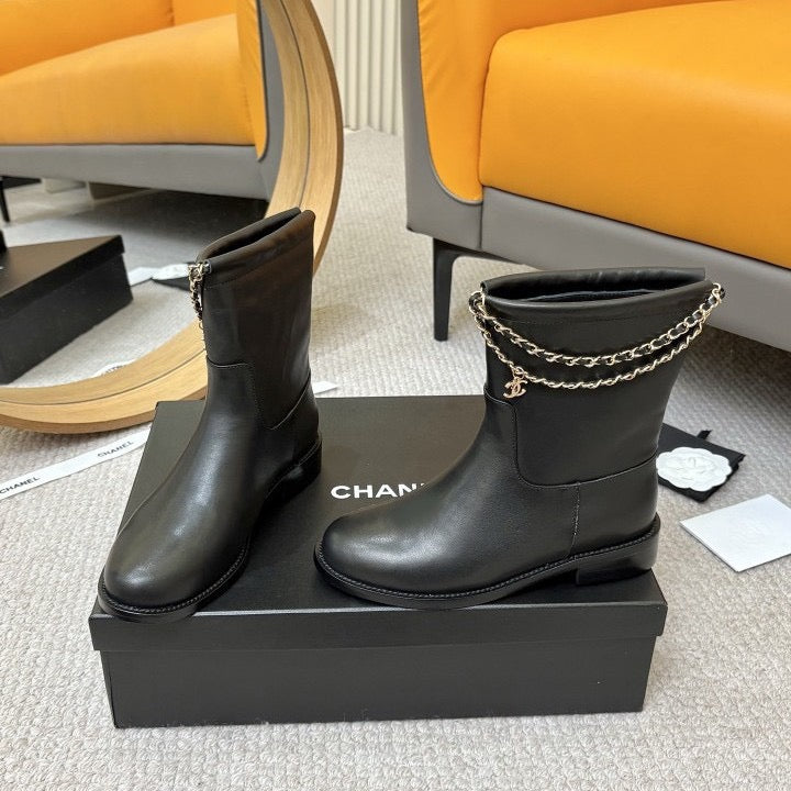 3484 Women's Booties
