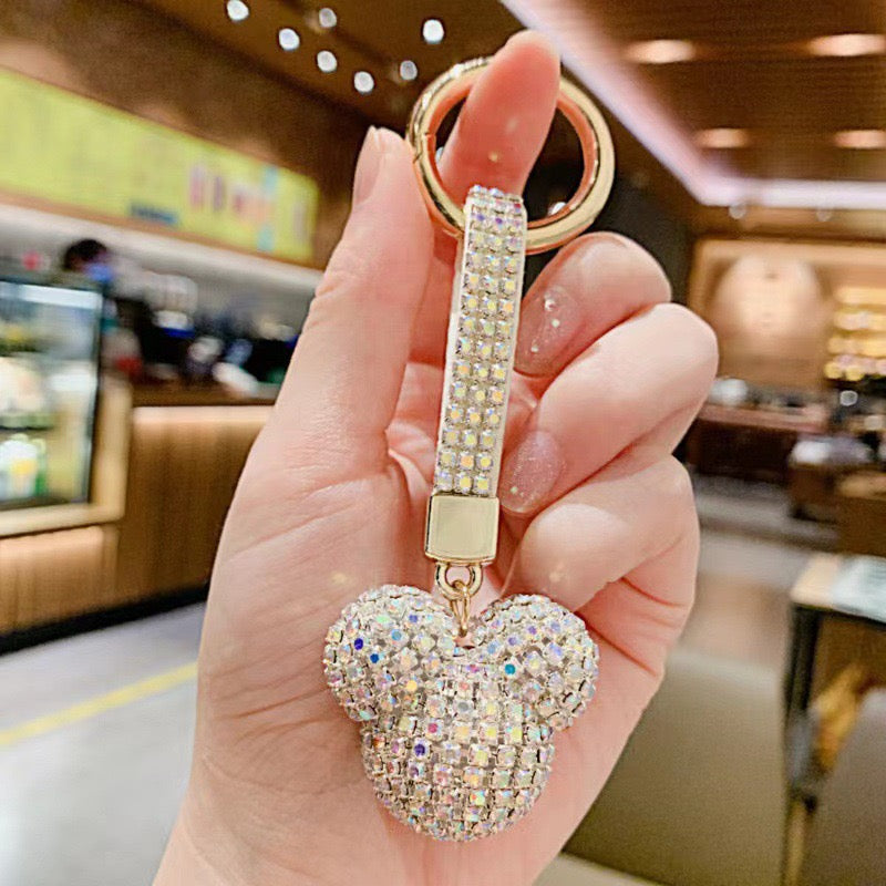 3824 Stylish key pendant
