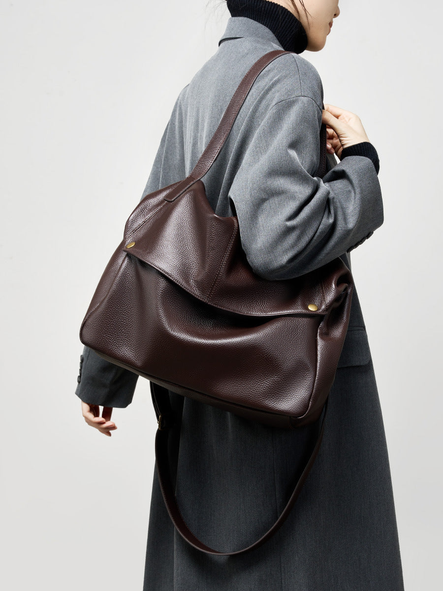 M672New handbag