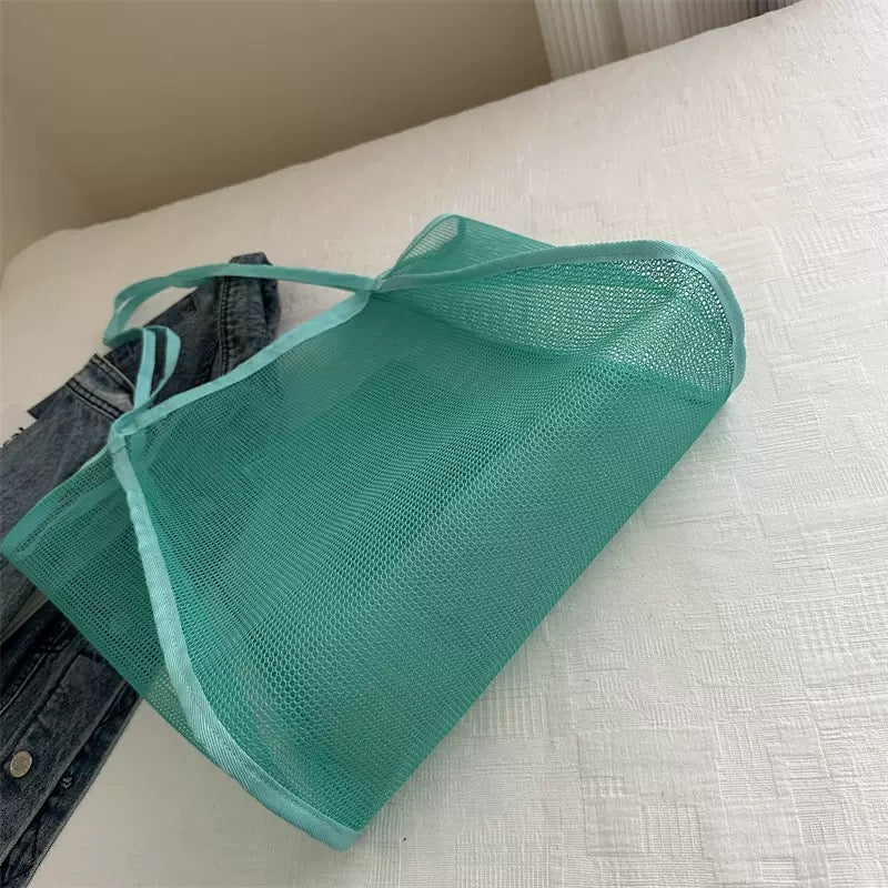 M988Large capacity handbag