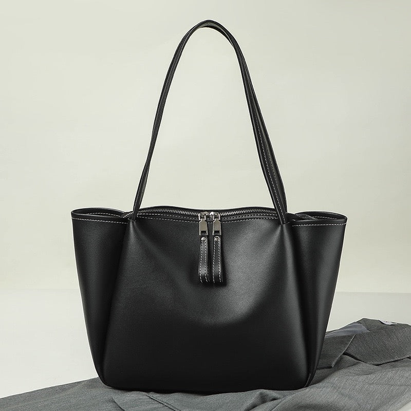 4070 Women's Tote bag