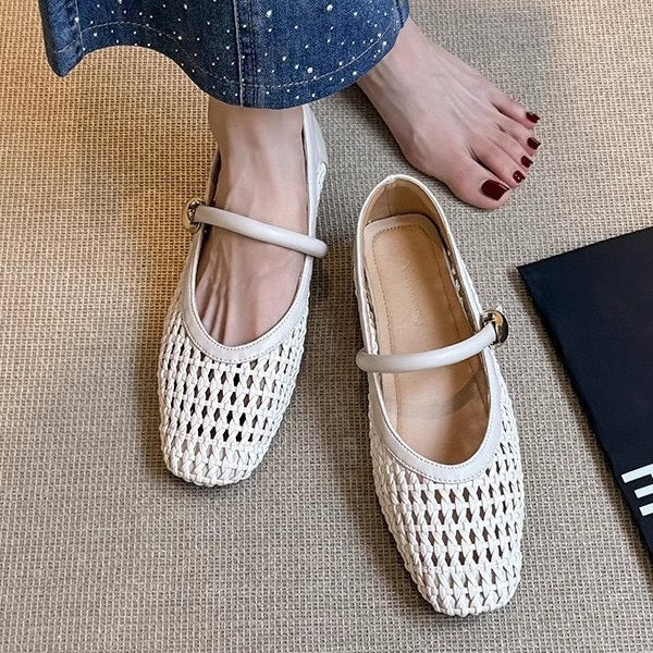 4086 Women's Fashion Cut-Out Pumps