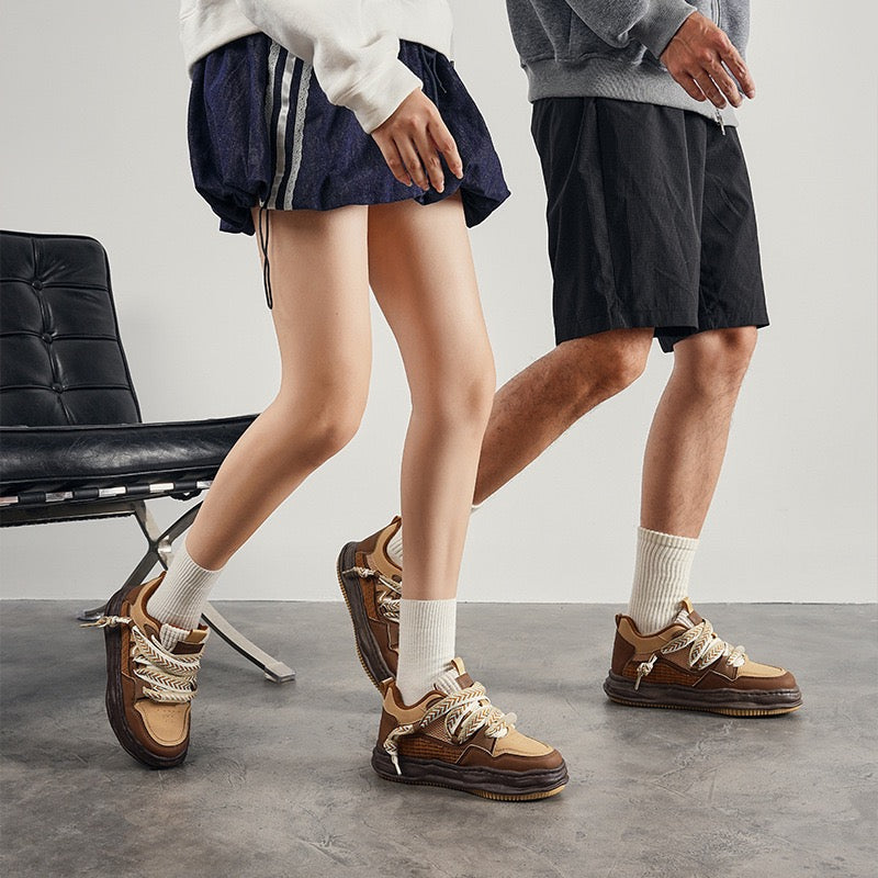 3855 Classic White Leather Sneakers