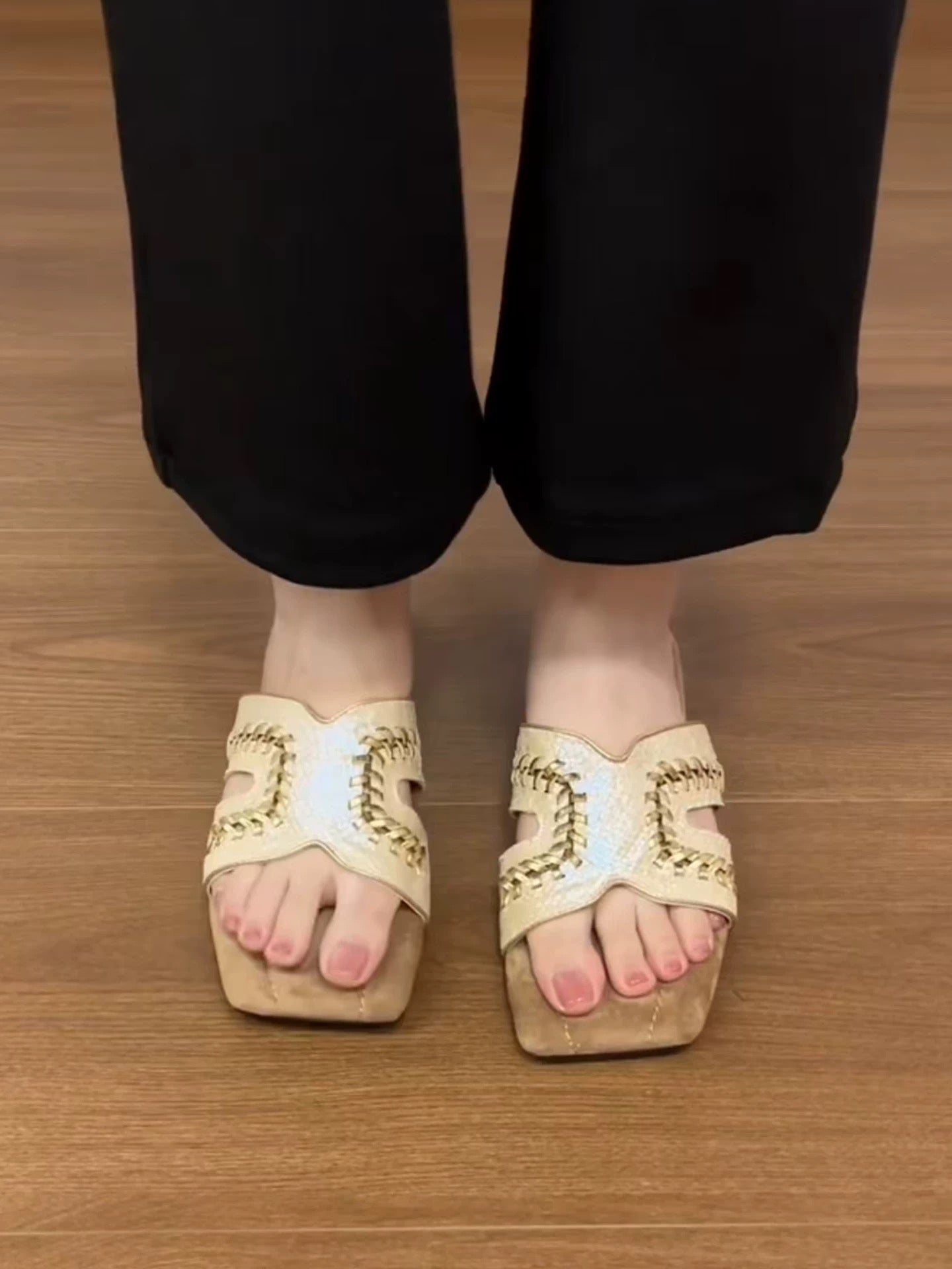 4355 summer slides for women