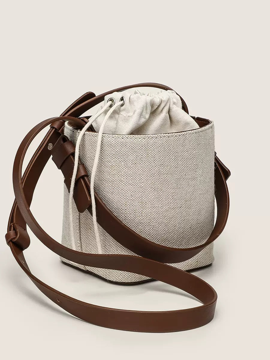 4898Women's handbag