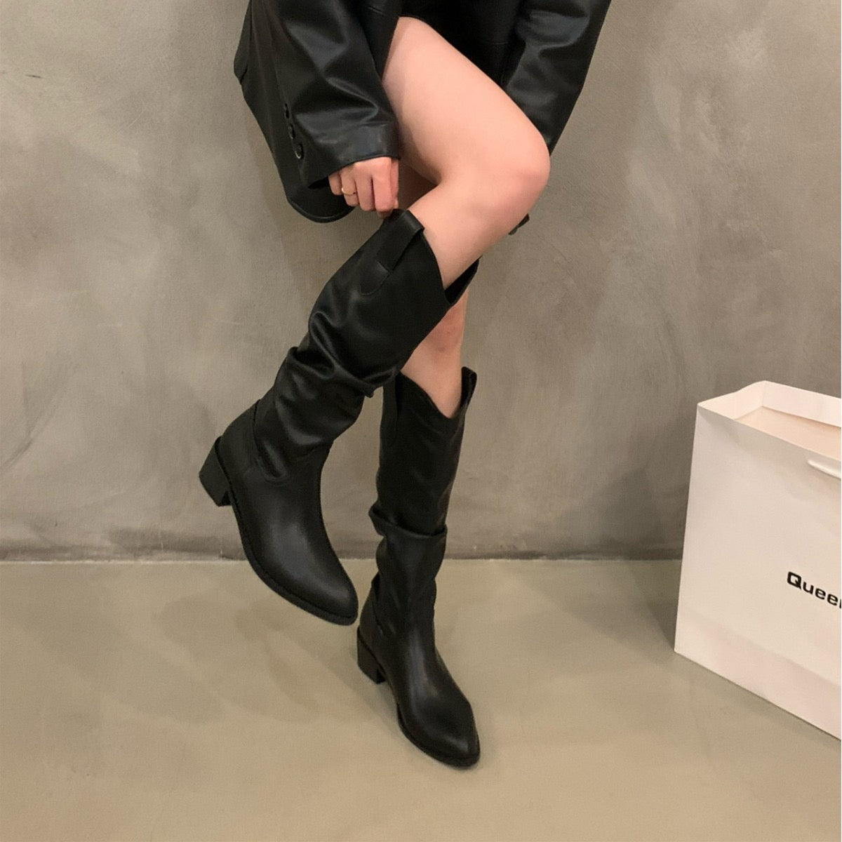3243 Women's Boots