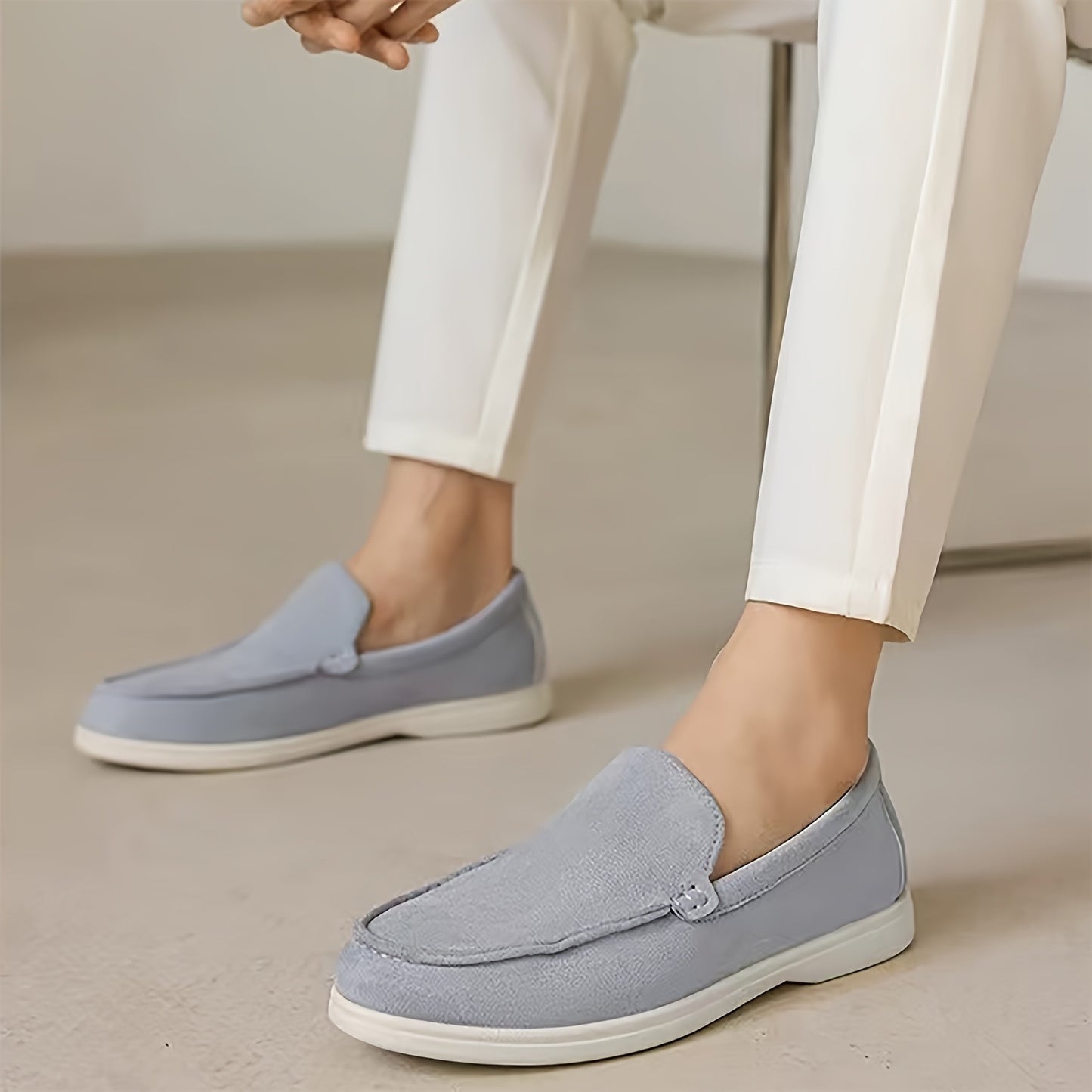 4354 Unisex fashion loafer