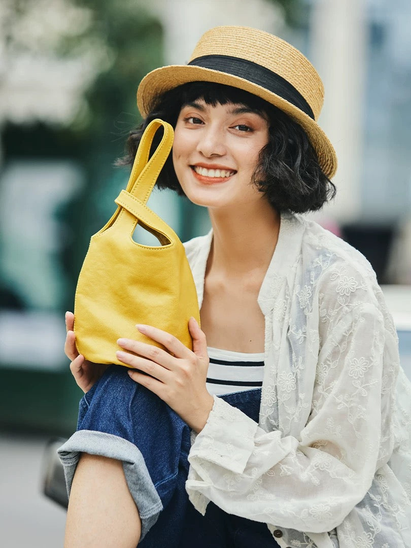4468 genuine leather bucket bag