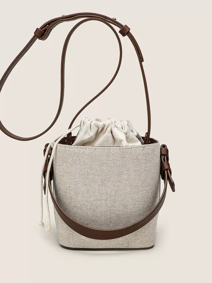 4898Women's handbag