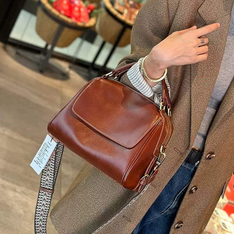 4228Woman crossbody bag