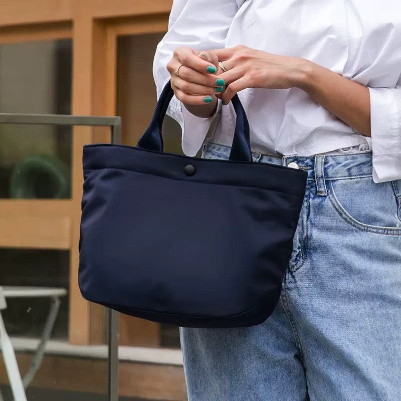 4551 nylon handbag