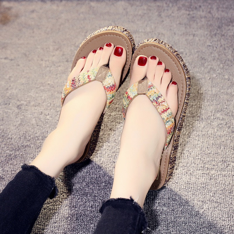 3773 Women's Fashion Flip-Flops