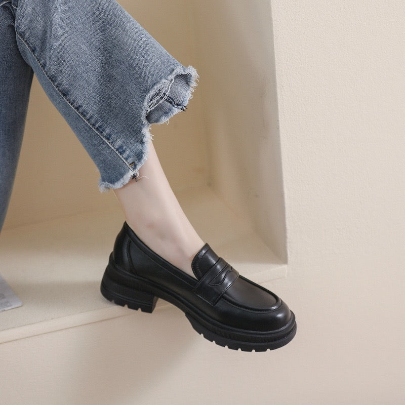 3880 chunky heel platform shoes