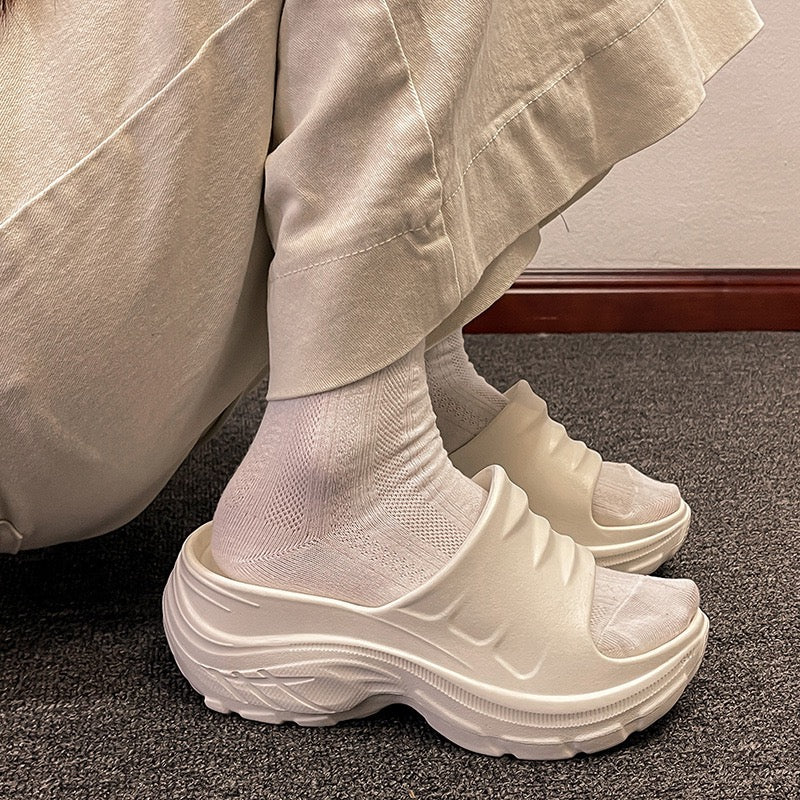 2856 Women's Fashion Slippers