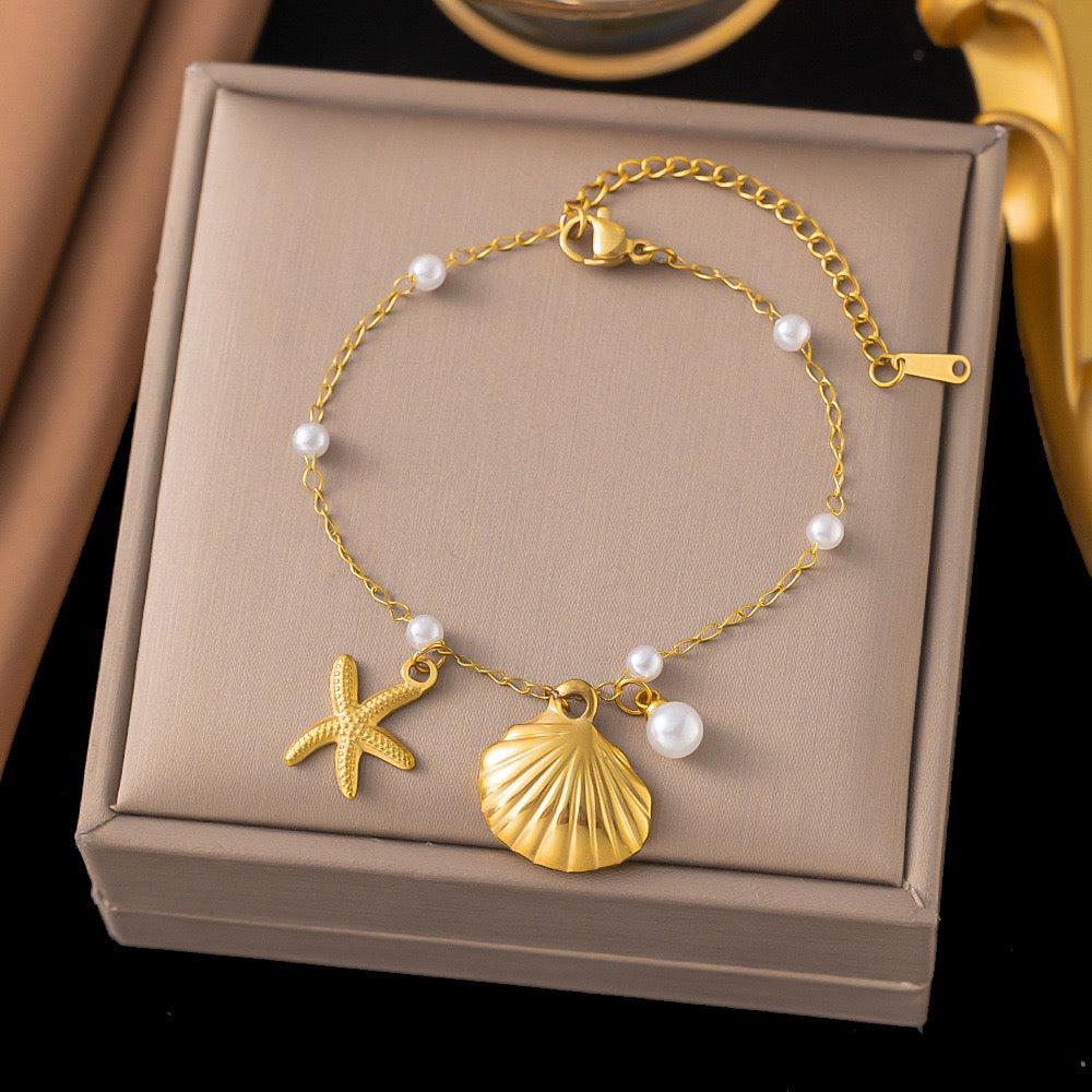3685 Women's Accessories