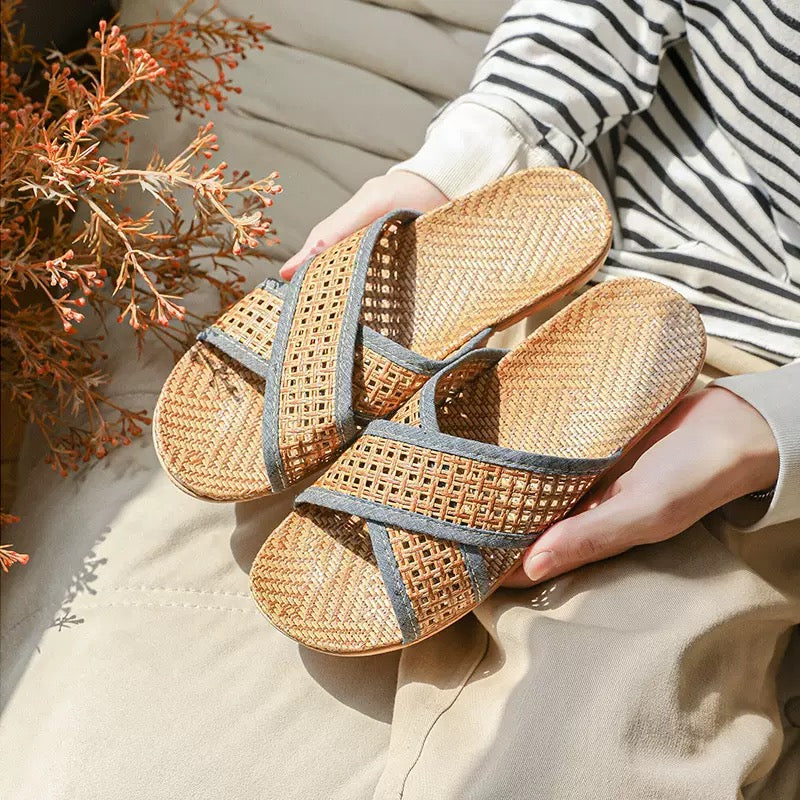 4905Summer slippers