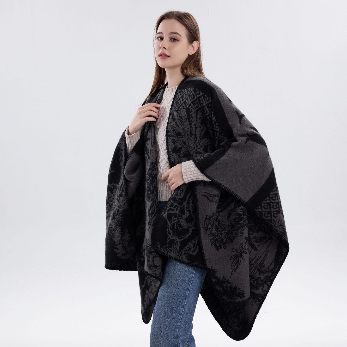 3323Classic shawl
