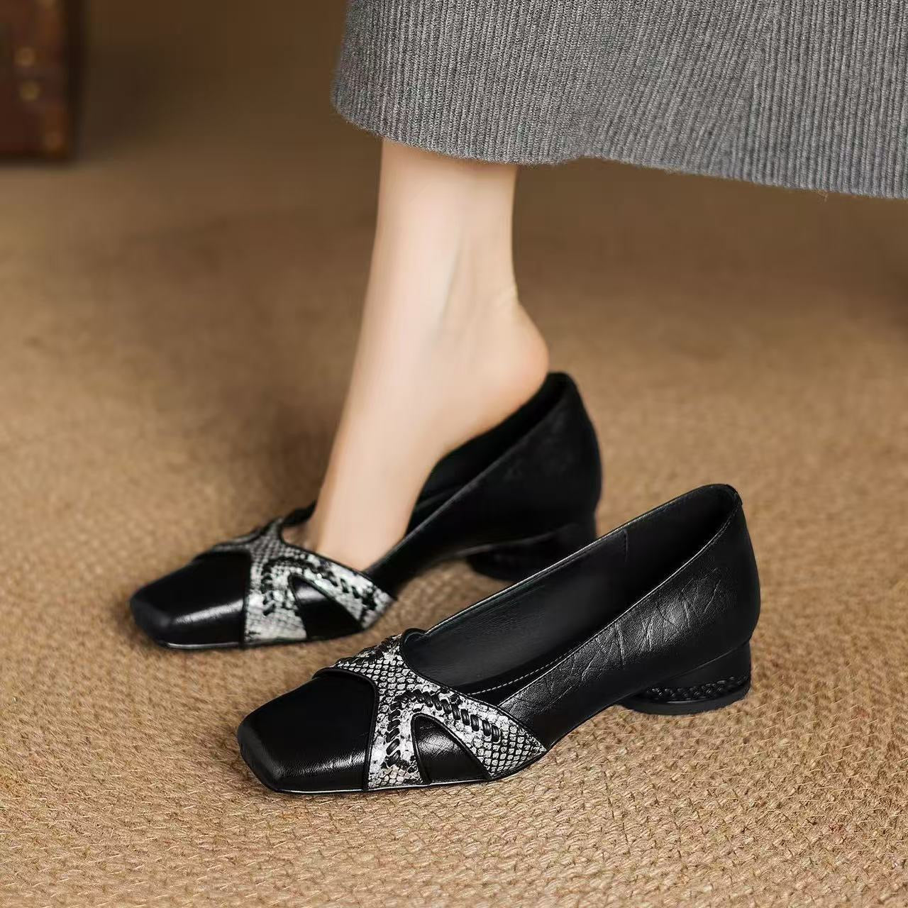 3579 Fashion Pumps