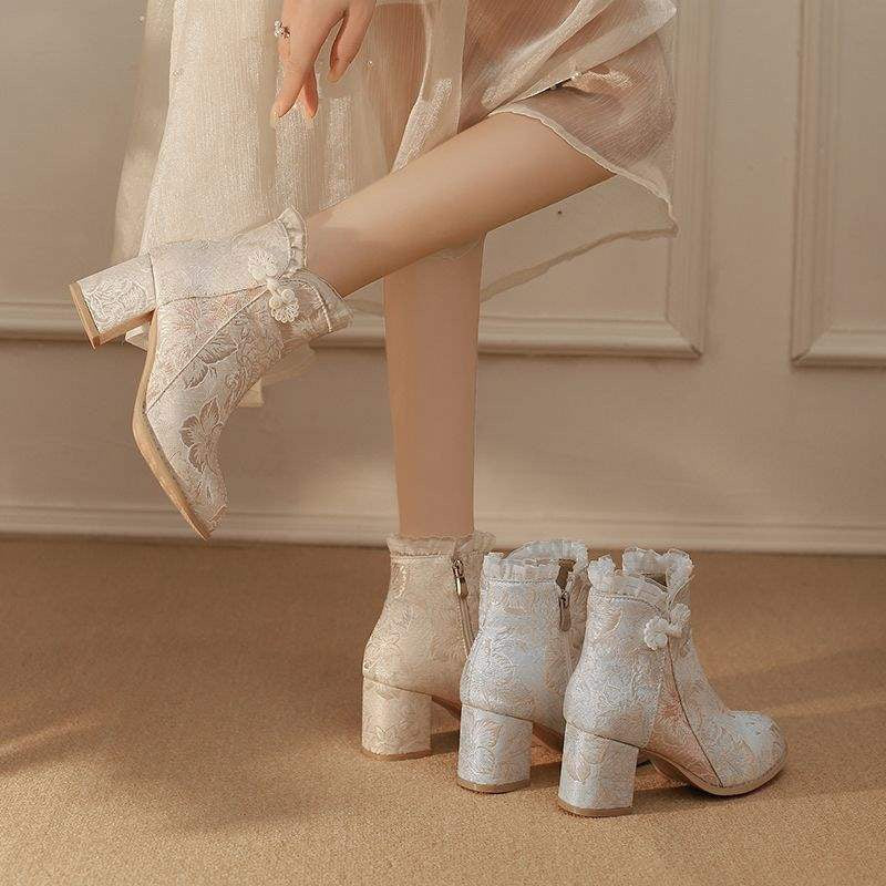3790 Women's Cut-Out High Heels