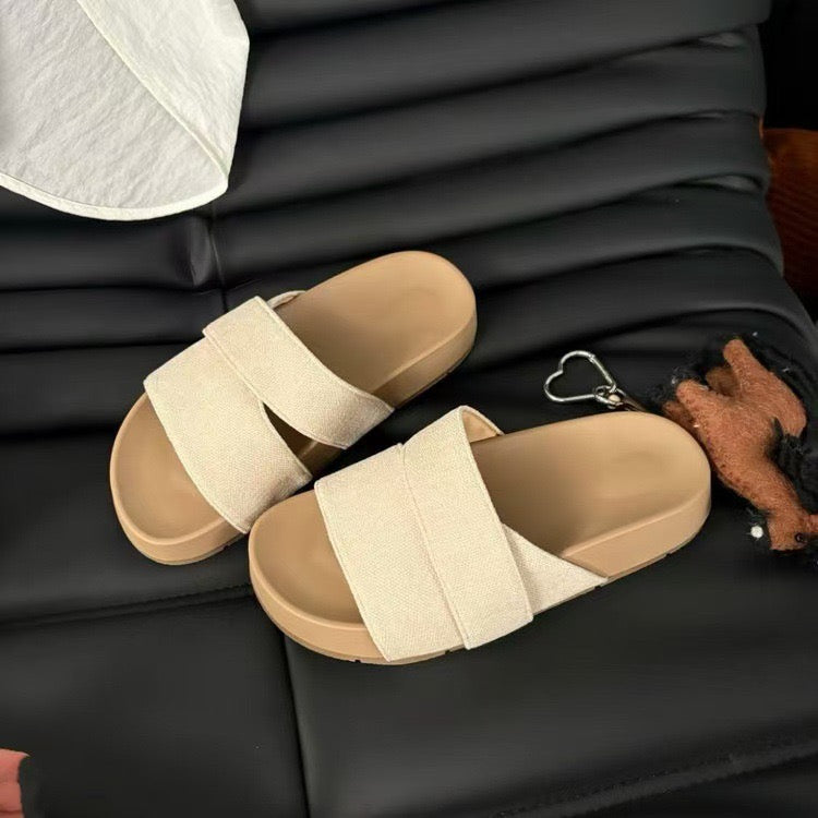 4418 Fashion women's slippers