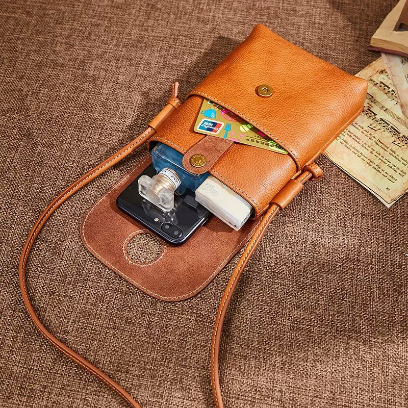 4715Real leather phone case