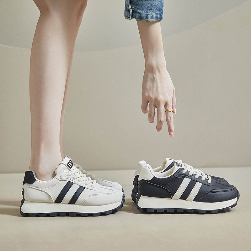 4048 Fashion Casual Sneakers