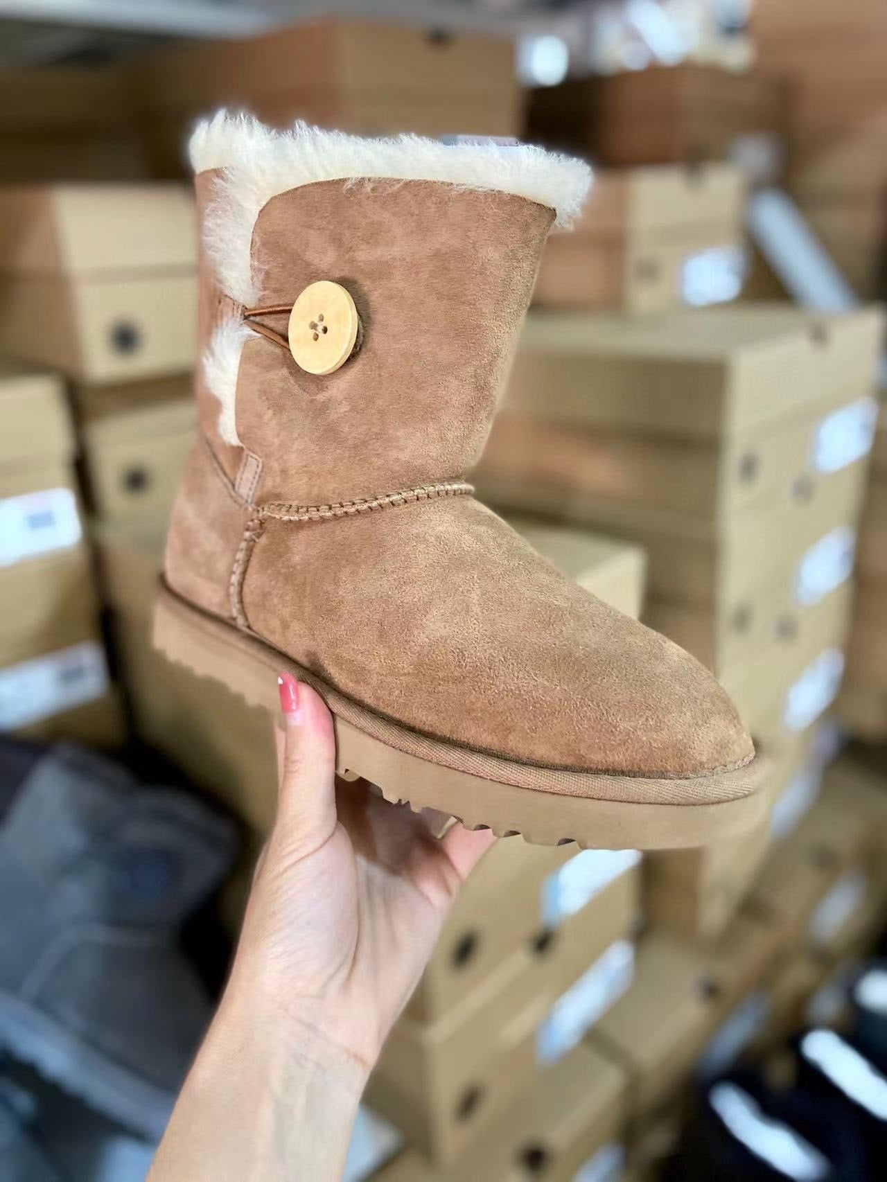 3517 Women's Snow Boots