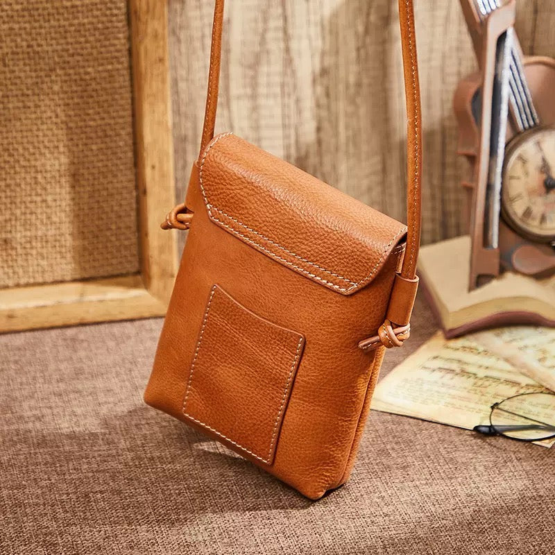 4715Real leather phone case