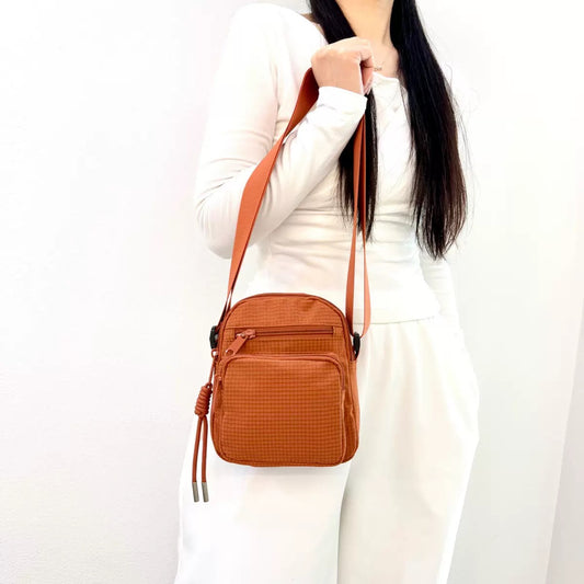 4784High-quality handbags