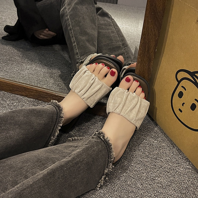 4184 Women's Flat Sandals
