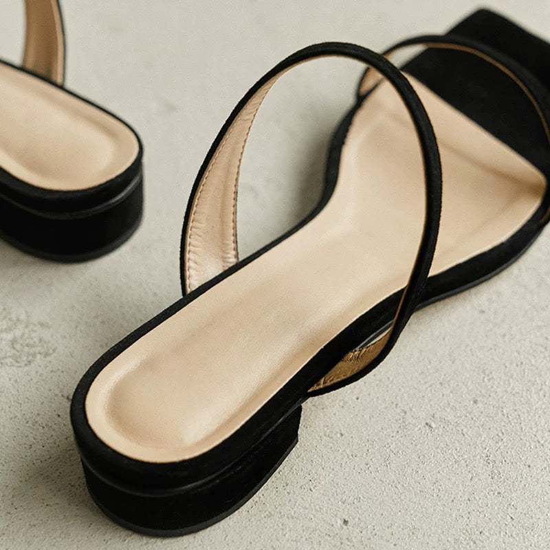 4662 genuine leather sandals