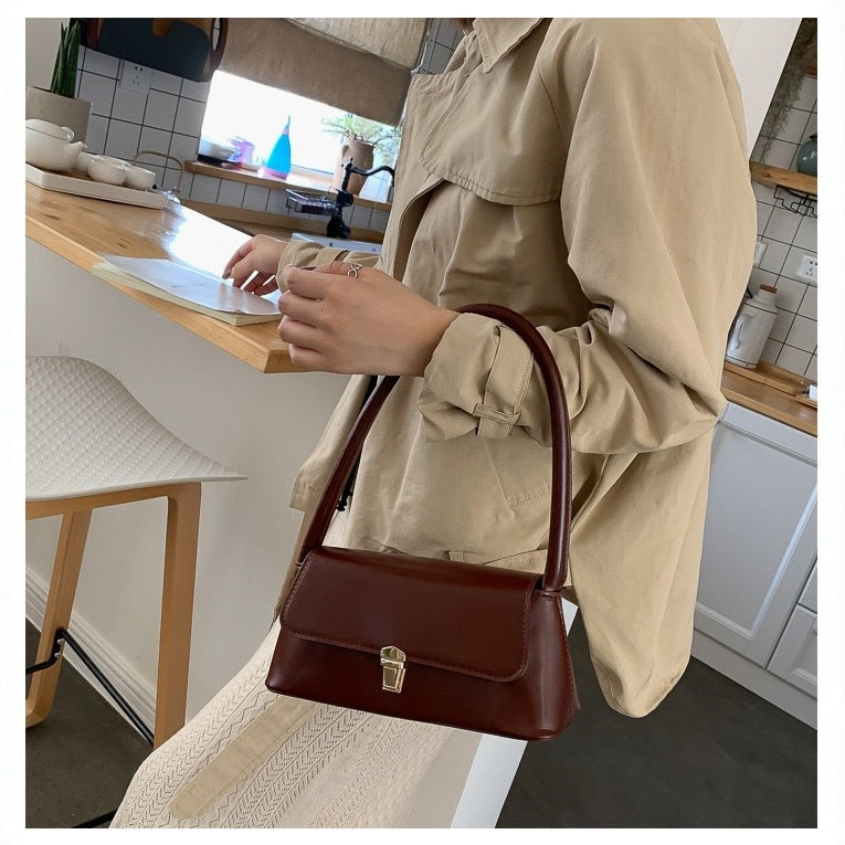 3379New shoulder bag