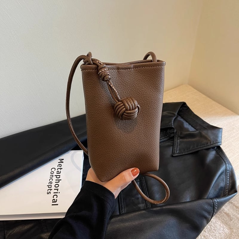 3526 Bucket Bag