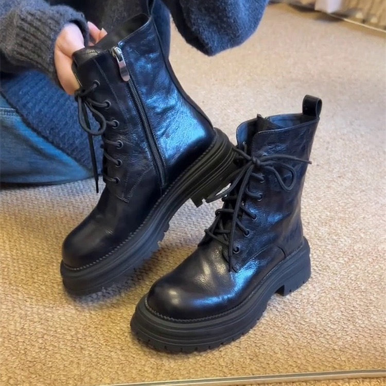 4403 fashionable platform Martens boots