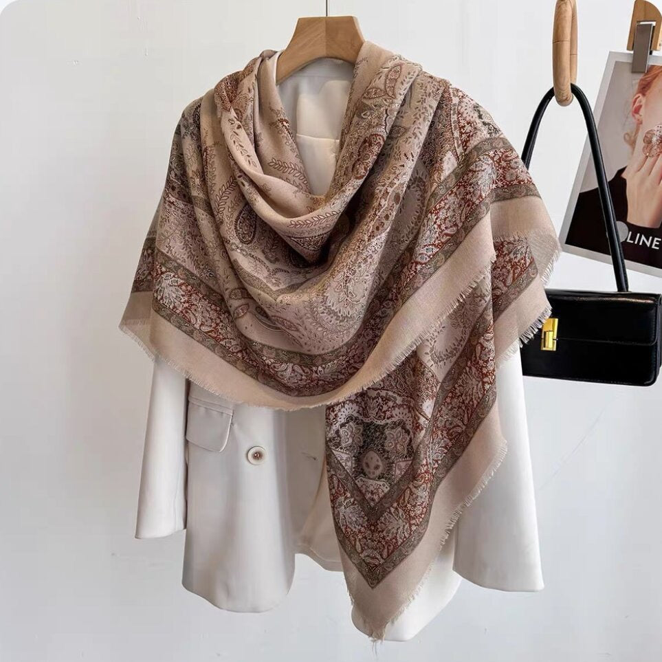 4173 large square scarf