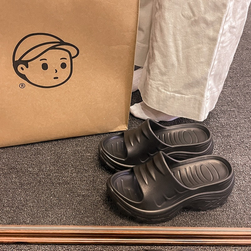 2857 Fashion Slippers