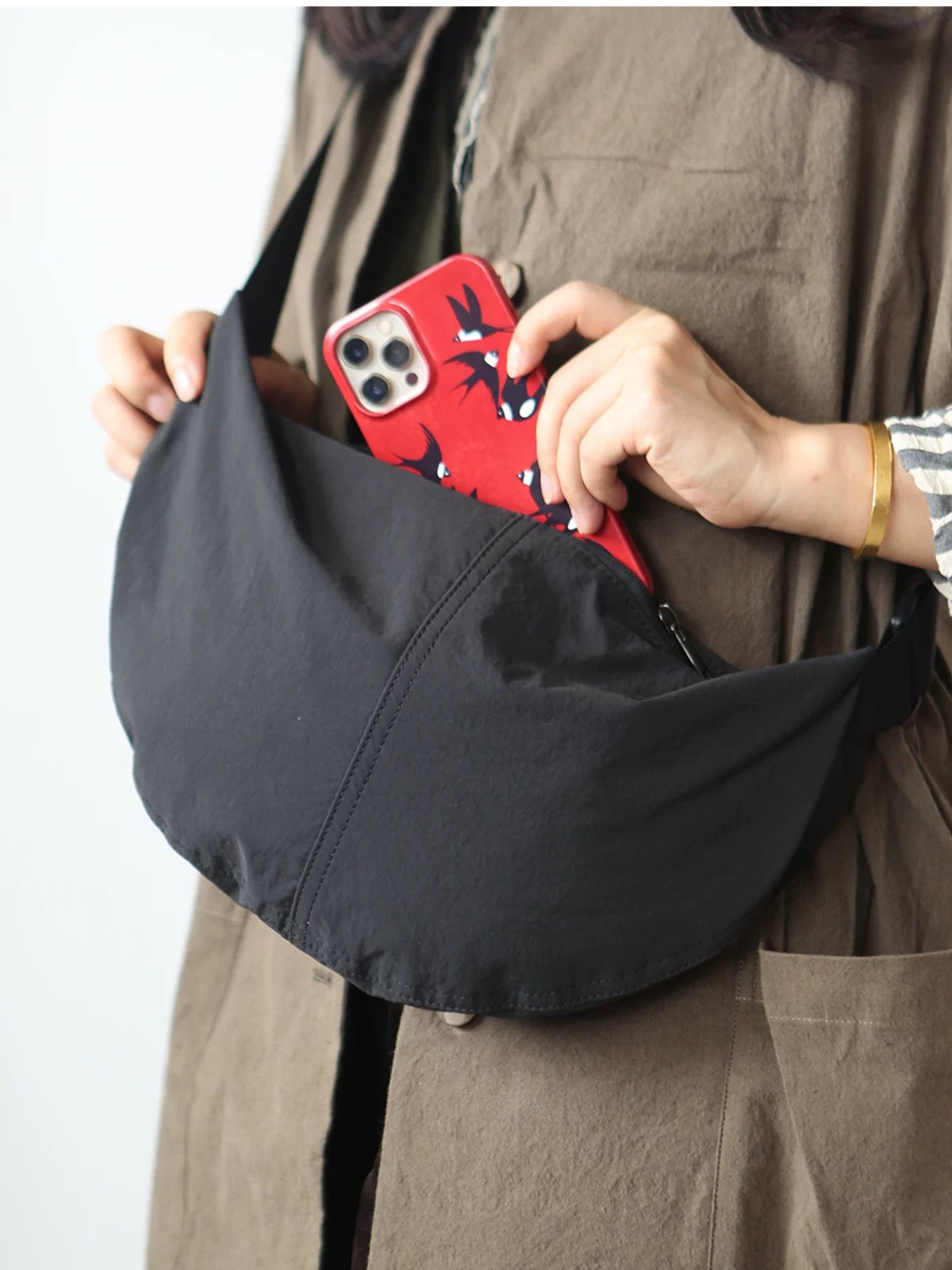 4911 nylon casual handbag