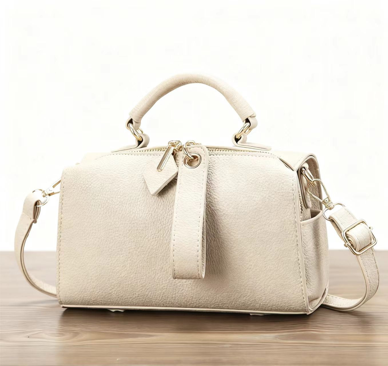 3698 Women's Fashion Handbag