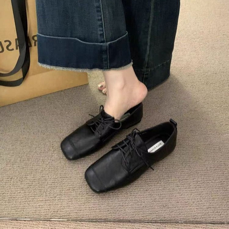 3921 Square-Toe Flats