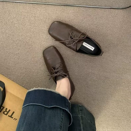 3921 Square-Toe Flats