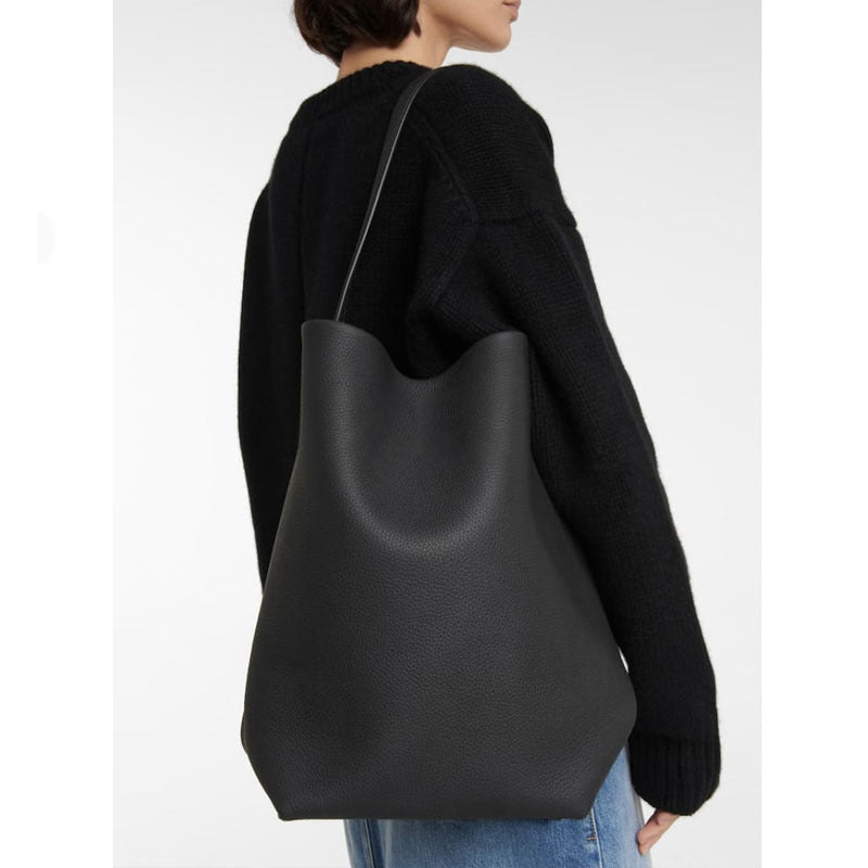 2041 large bucket handbag